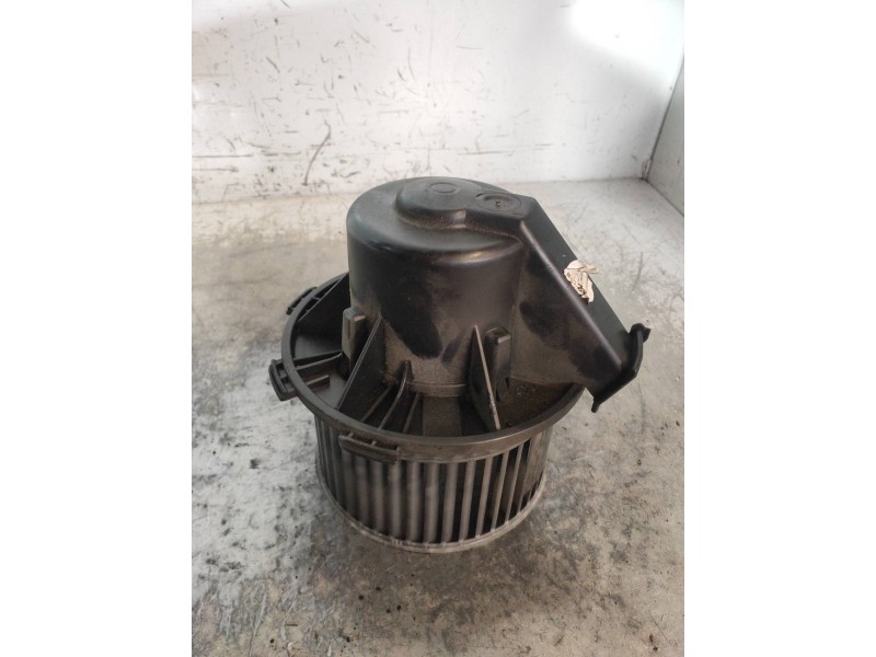 Recambio de motor calefaccion para volkswagen crafter combi (2e) combi 30 referencia OEM IAM E7169  