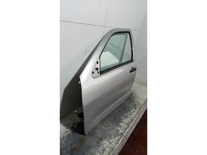 Recambio de puerta delantera izquierda para seat cordoba berlina (6k2) stella referencia OEM IAM   4P