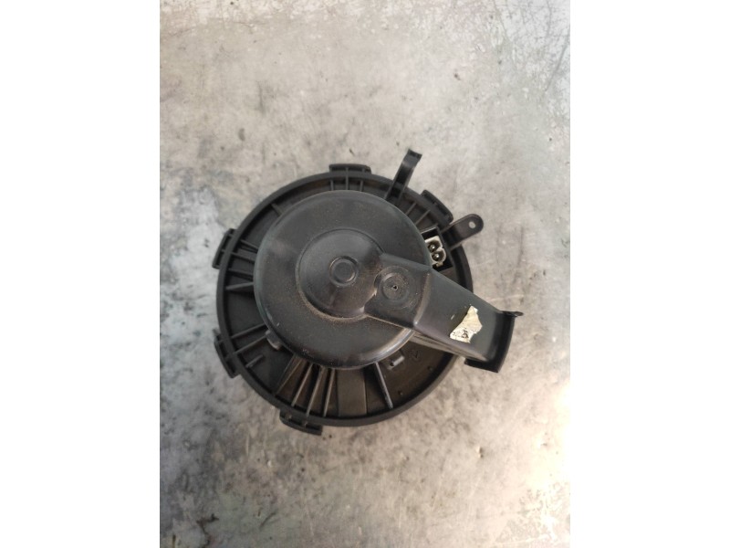 Recambio de motor calefaccion para volkswagen crafter combi (2e) combi 30 referencia OEM IAM E7169  