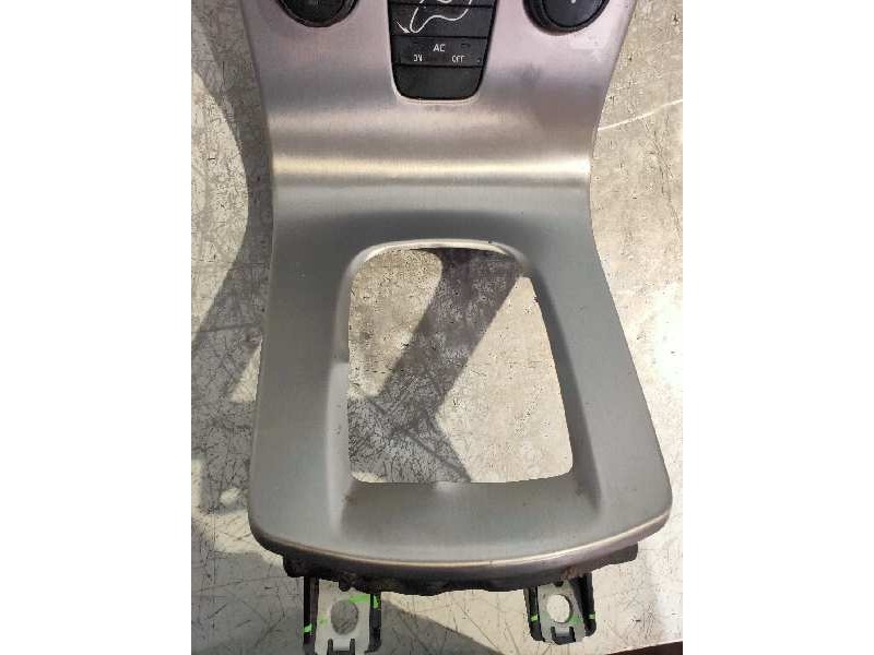 Recambio de mando multifuncion para volvo s40 berlina 1.6 d kinetic referencia OEM IAM 30775261  