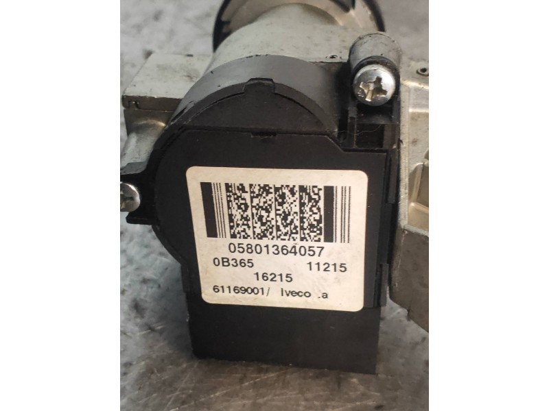 Recambio de conmutador de arranque para iveco daily furgón 2.3 diesel cat referencia OEM IAM 05801364057 01098401 