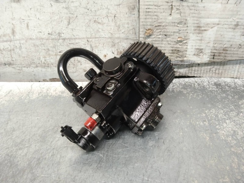 Recambio de bomba inyeccion para opel insignia berlina cosmo referencia OEM IAM 0445010193 55571005 