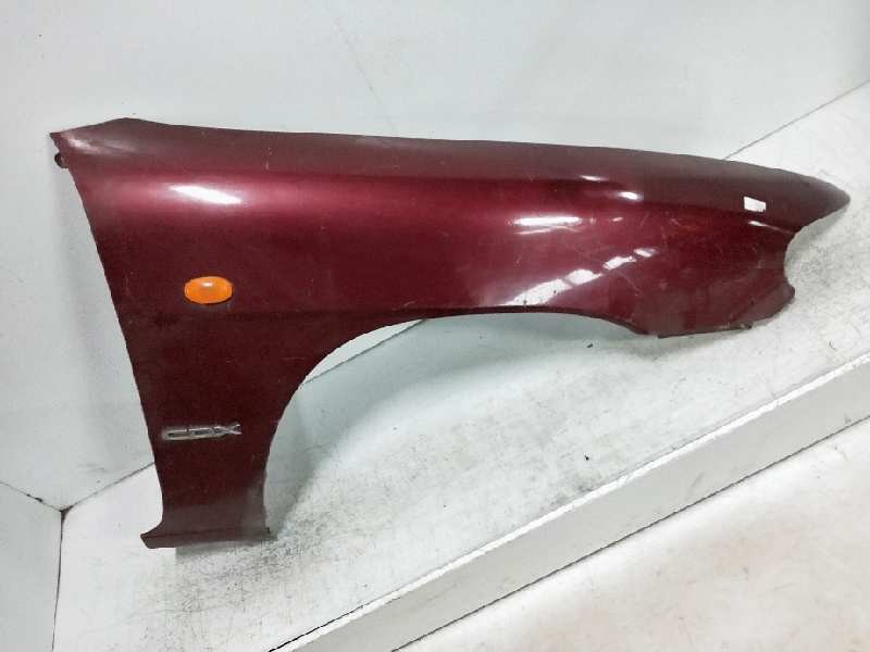 Recambio de aleta delantera derecha para daewoo nubira berlina 2.0 cat referencia OEM IAM   