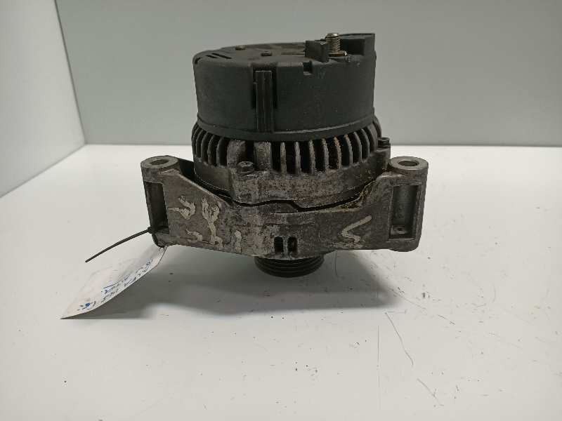 Recambio de alternador para alfa romeo 145 1.6 referencia OEM IAM 0123310004  BOSCH 80A