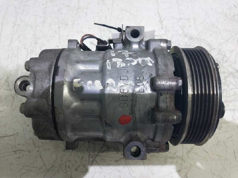 Recambio de compresor aire acondicionado para fiat fiorino básico furgón referencia OEM IAM SD6V121961F 50541345 1961F D433