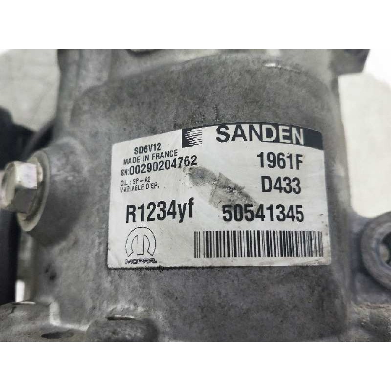 Recambio de compresor aire acondicionado para fiat fiorino básico furgón referencia OEM IAM SD6V121961F 50541345 1961F D433