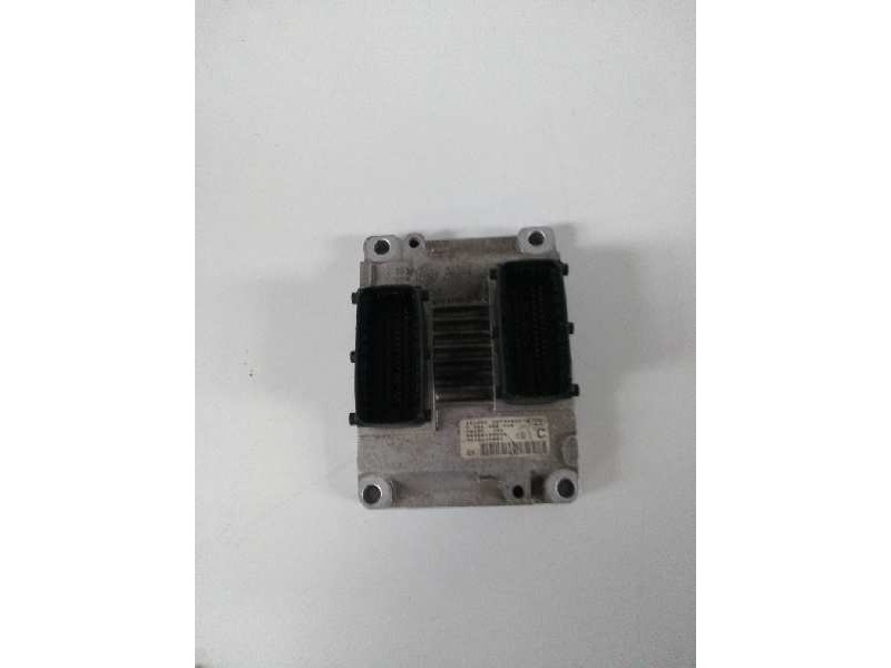 Recambio de centralita motor uce para alfa romeo 147 (190) 1.6 16v cat referencia OEM IAM 0261206715  