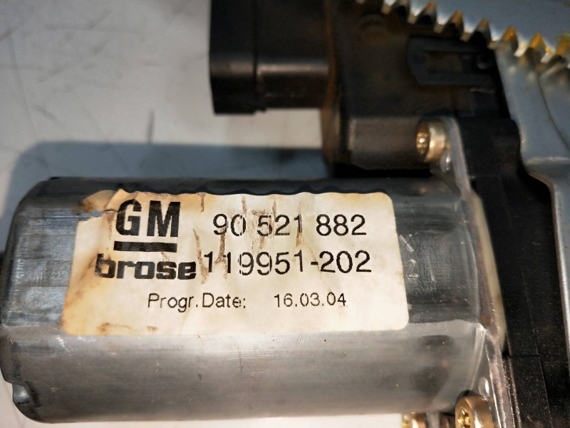 Recambio de elevalunas delantero derecho para opel astra h berlina referencia OEM IAM 90521882 119951202 5P