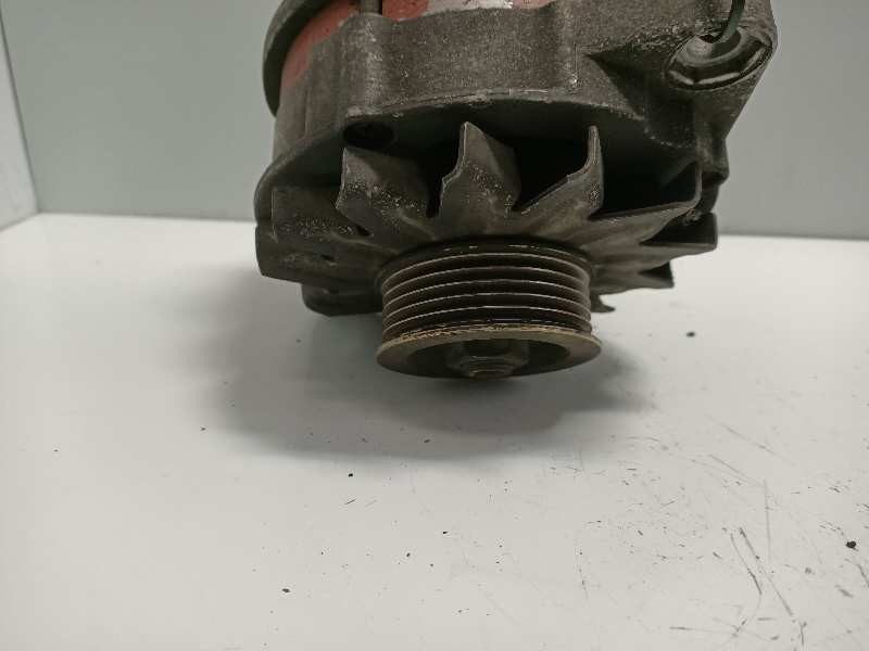 Recambio de alternador para alfa romeo 145 td referencia OEM IAM 0120488287  BOSCH 70A