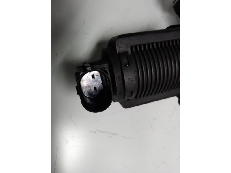 Recambio de valvula egr para opel astra h berlina enjoy referencia OEM IAM 55195196  