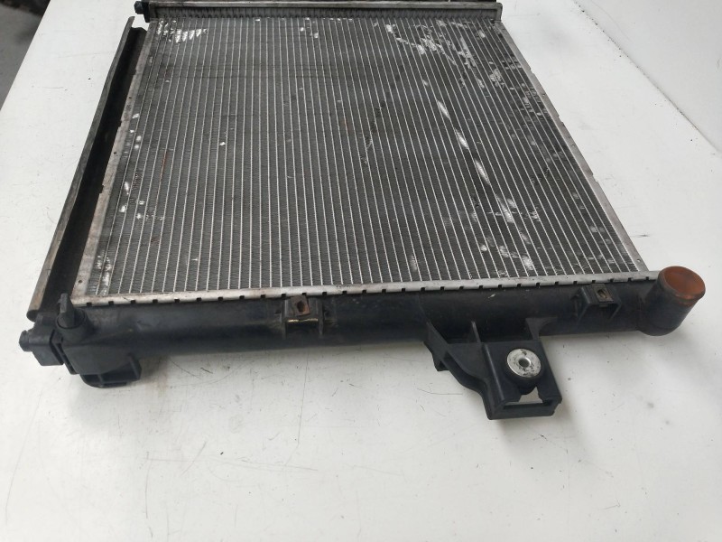 Recambio de radiador agua para jeep gr.cherokee (wj/wg) 4.0 cat referencia OEM IAM   