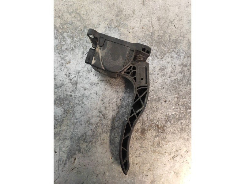 Recambio de potenciometro pedal para volkswagen crafter combi (2e) combi 30 referencia OEM IAM 0280755023 A9063000404 