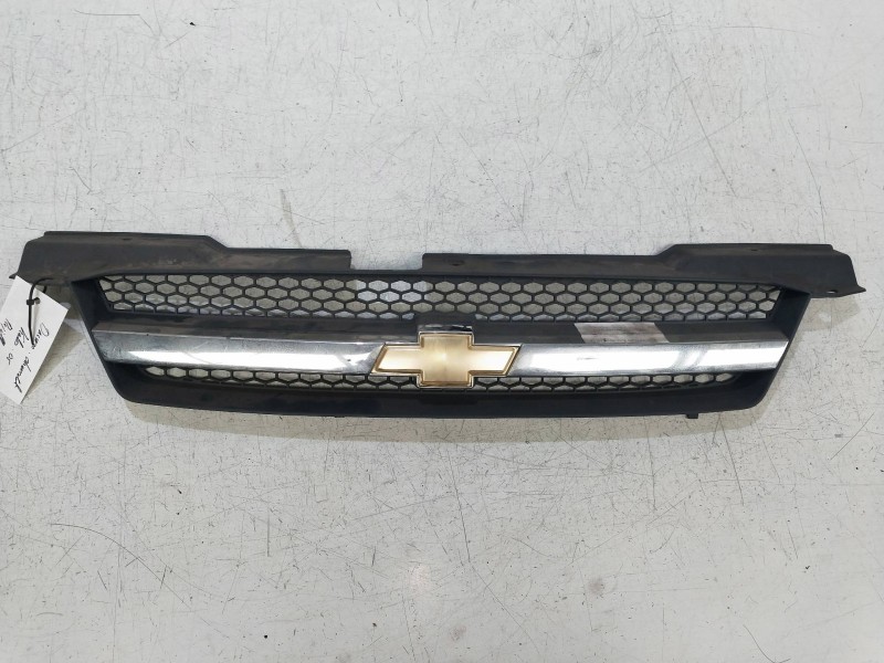 Recambio de rejilla delantera para chevrolet kalos 1.4 cat referencia OEM IAM 96618859  