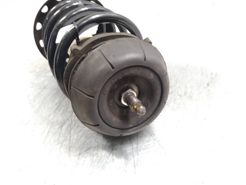 Recambio de amortiguador delantero izquierdo para opel zafira a elegance referencia OEM IAM 22170192 9223009 