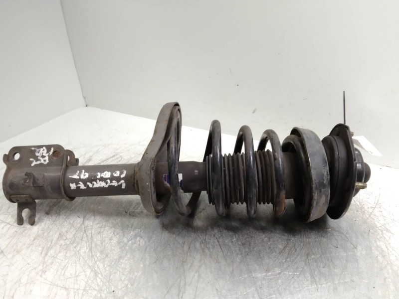 Recambio de amortiguador delantero izquierdo para daewoo leganza 2.0 cat referencia OEM IAM   