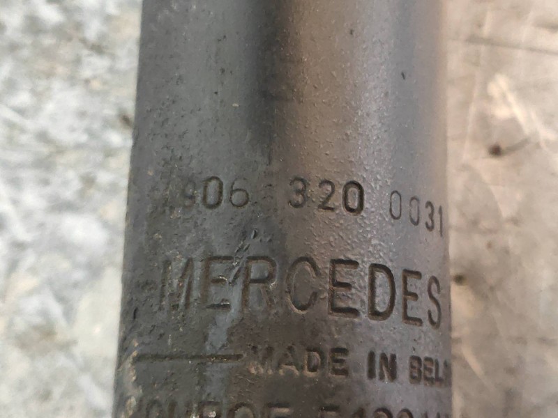 Recambio de amortiguador trasero derecho para volkswagen crafter combi (2e) combi 30 referencia OEM IAM 49063200031  