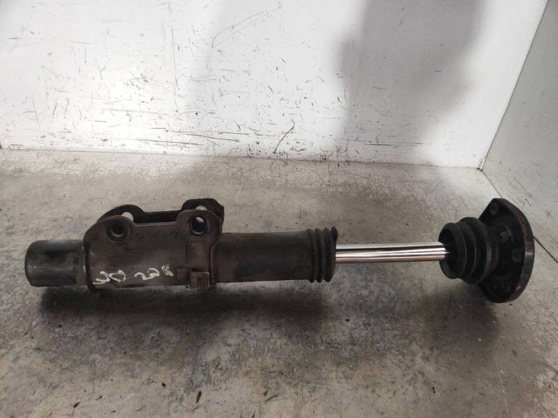 Recambio de amortiguador delantero derecho para volkswagen crafter combi (2e) combi 30 referencia OEM IAM   