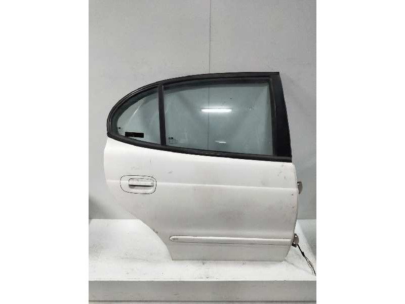 Recambio de puerta trasera derecha para daewoo leganza 2.0 cat referencia OEM IAM   