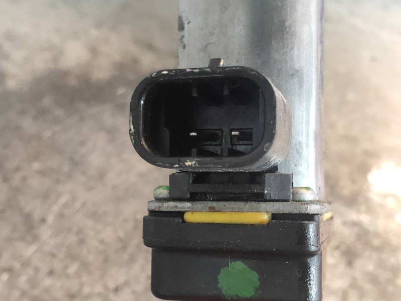 Recambio de elevalunas delantero derecho para iveco daily furgón 2.3 diesel cat referencia OEM IAM 5801528511  