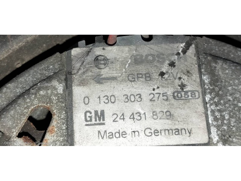 Recambio de electroventilador para opel astra g coupé 2.2 dti edition referencia OEM IAM 0130303275 24431829 