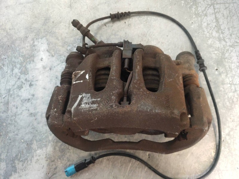 Recambio de pinza freno delantera izquierda para volkswagen crafter combi (2e) combi 30 referencia OEM IAM   