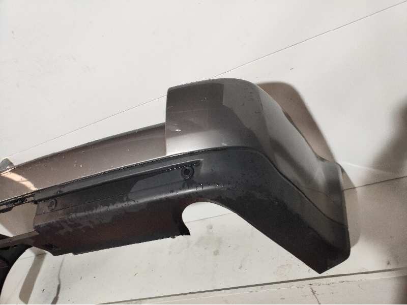 Recambio de paragolpes trasero para land rover range rover sport v8 td hse black&white referencia OEM IAM   