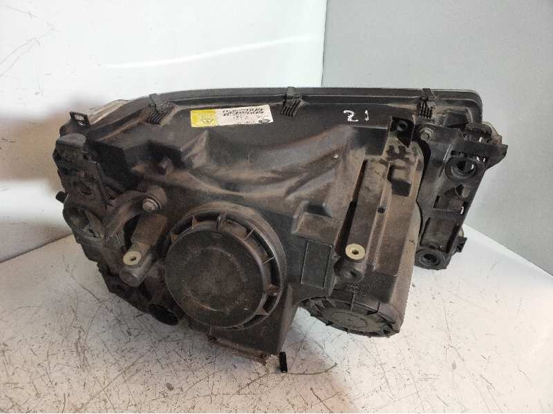 Recambio de faro izquierdo para land rover range rover sport v8 td hse black&white referencia OEM IAM XBC501783LZN  