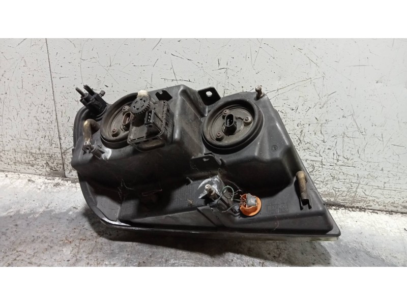 Recambio de faro izquierdo para jeep gr.cherokee (wj/wg) 3.1 td laredo referencia OEM IAM   