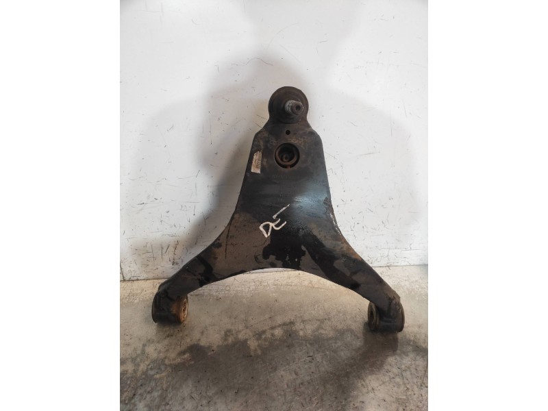 Recambio de brazo suspension inferior delantero derecho para iveco daily furgón 2.3 diesel cat referencia OEM IAM   