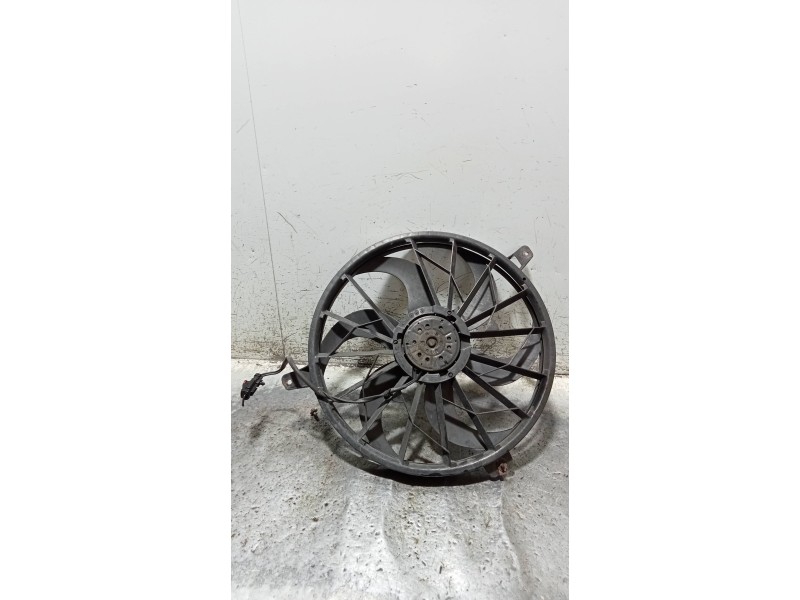 Recambio de electroventilador para jeep gr.cherokee (wj/wg) 3.1 td laredo referencia OEM IAM   