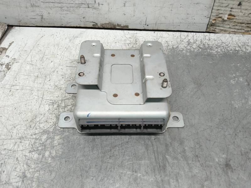 Recambio de modulo electronico para ssangyong rodius xdi referencia OEM IAM 8716121101 97RA010035 A000224