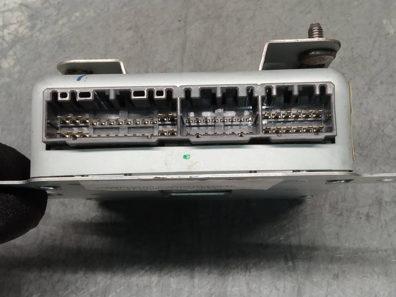 Recambio de modulo electronico para ssangyong rodius xdi referencia OEM IAM 8716121101 97RA010035 A000224