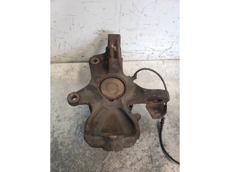 Recambio de mangueta delantera izquierda para volkswagen crafter combi (2e) combi 30 referencia OEM IAM   