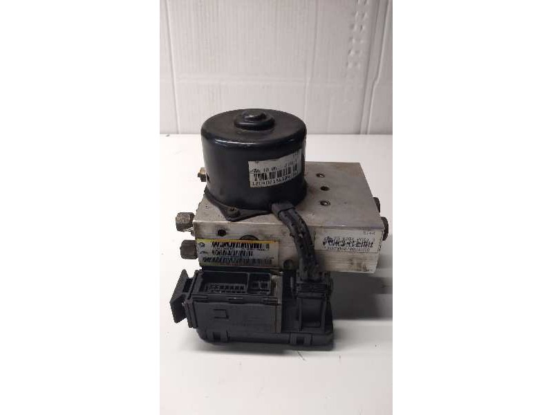Recambio de abs para chrysler 300 m (lr) 3.5 v6 referencia OEM IAM 10051181861 25020406043 25020406064 04602253AC