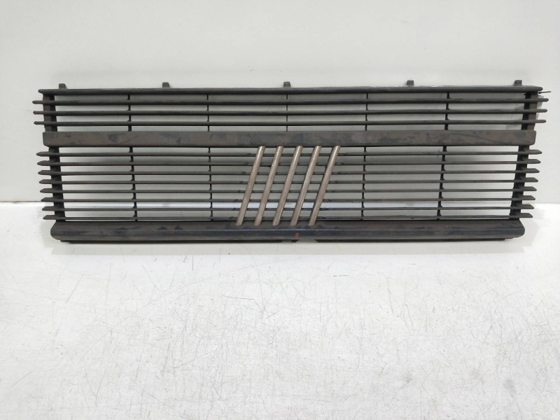 Recambio de rejilla delantera para fiat ducato referencia OEM IAM    Recambio de rejilla delantera para fiat ducato referencia OEM IAM