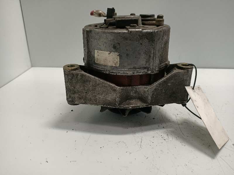 Recambio de alternador para alfa romeo 164 3.0 v6 referencia OEM IAM 0120484004  BOSCH 85A