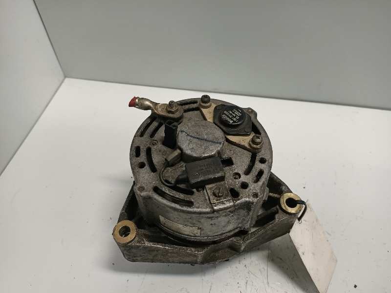 Recambio de alternador para alfa romeo 164 3.0 v6 referencia OEM IAM 0120484004  BOSCH 85A