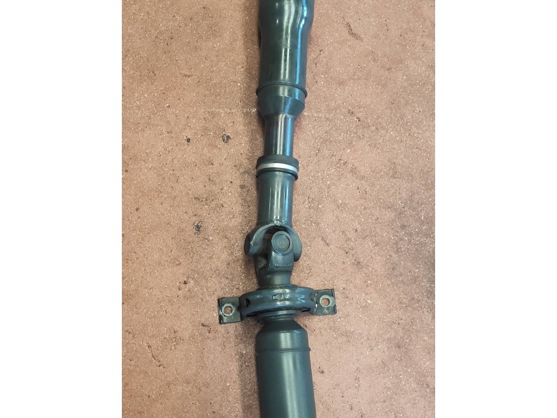 Recambio de transmision central para iveco daily furgón 2.3 diesel cat referencia OEM IAM   