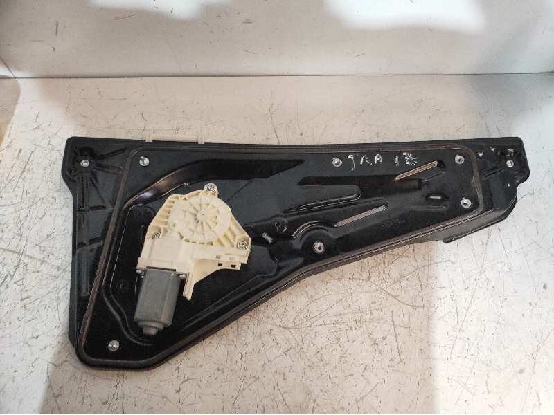 Recambio de elevalunas trasero izquierdo para land rover range rover sport v8 td hse black&white referencia OEM IAM CVH500130  