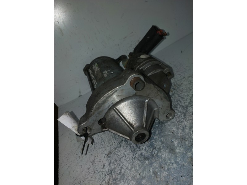 Recambio de motor arranque para tata telcoline 2.0 tdi referencia OEM IAM D7R24 VALEO 