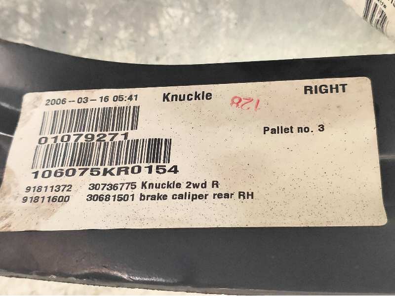 Recambio de mangueta trasera derecha para volvo s40 berlina 1.6 d kinetic referencia OEM IAM 01079271 30736775 