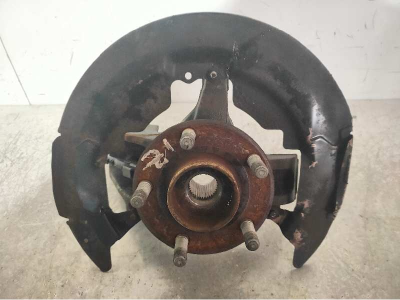 Recambio de mangueta delantera izquierda para volvo s40 berlina 1.6 d kinetic referencia OEM IAM   