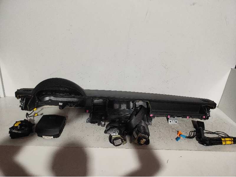 Recambio de kit airbag para land rover range rover sport v8 td hse black&white referencia OEM IAM   