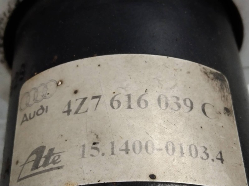 Recambio de amortiguador delantero izquierdo para audi a6 berlina (4b2) 2.5 tdi quattro referencia OEM IAM 4Z7616039C  