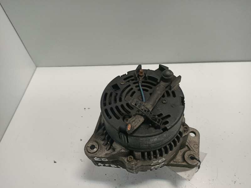 Recambio de alternador para audi 80 avant quattro europa berlina referencia OEM IAM 0123335001  BOSCH 90A Recambio de alternador para audi 80 avant quattro europa berlina referencia OEM IAM 0123335001  BOSCH 90A