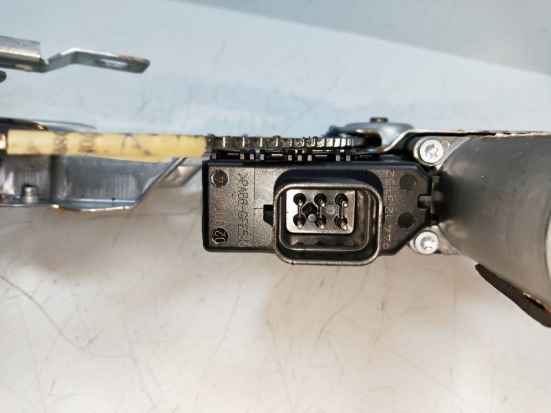 Recambio de elevalunas delantero derecho para opel astra gtc 1.8 16v referencia OEM IAM 13101479 982825101 3P