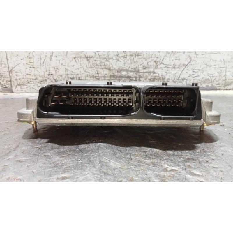 Recambio de centralita motor uce para jeep gr.cherokee (wj/wg) 3.1 td laredo referencia OEM IAM 0281010140 P56044590AA 