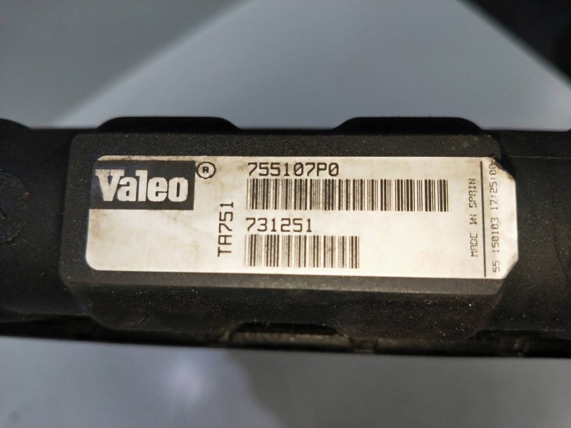 Recambio de radiador agua para alfa romeo 145 1.7 16v cat referencia OEM IAM 755107P0 731251 