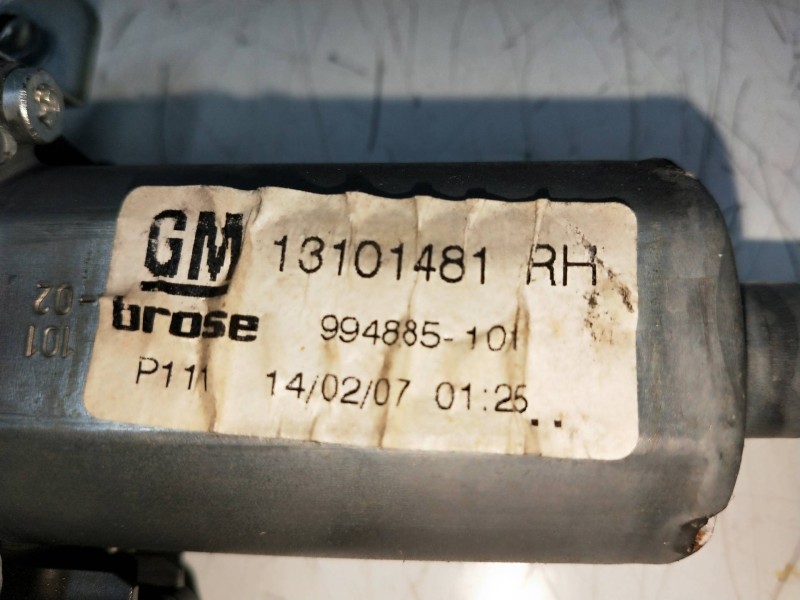 Recambio de elevalunas delantero derecho para opel astra h berlina 1.7 16v cdti referencia OEM IAM 13101481 994885101 5P