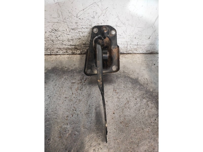 Recambio de brazo suspension superior trasero izquierdo para skoda yeti active referencia OEM IAM 1K0505225H  